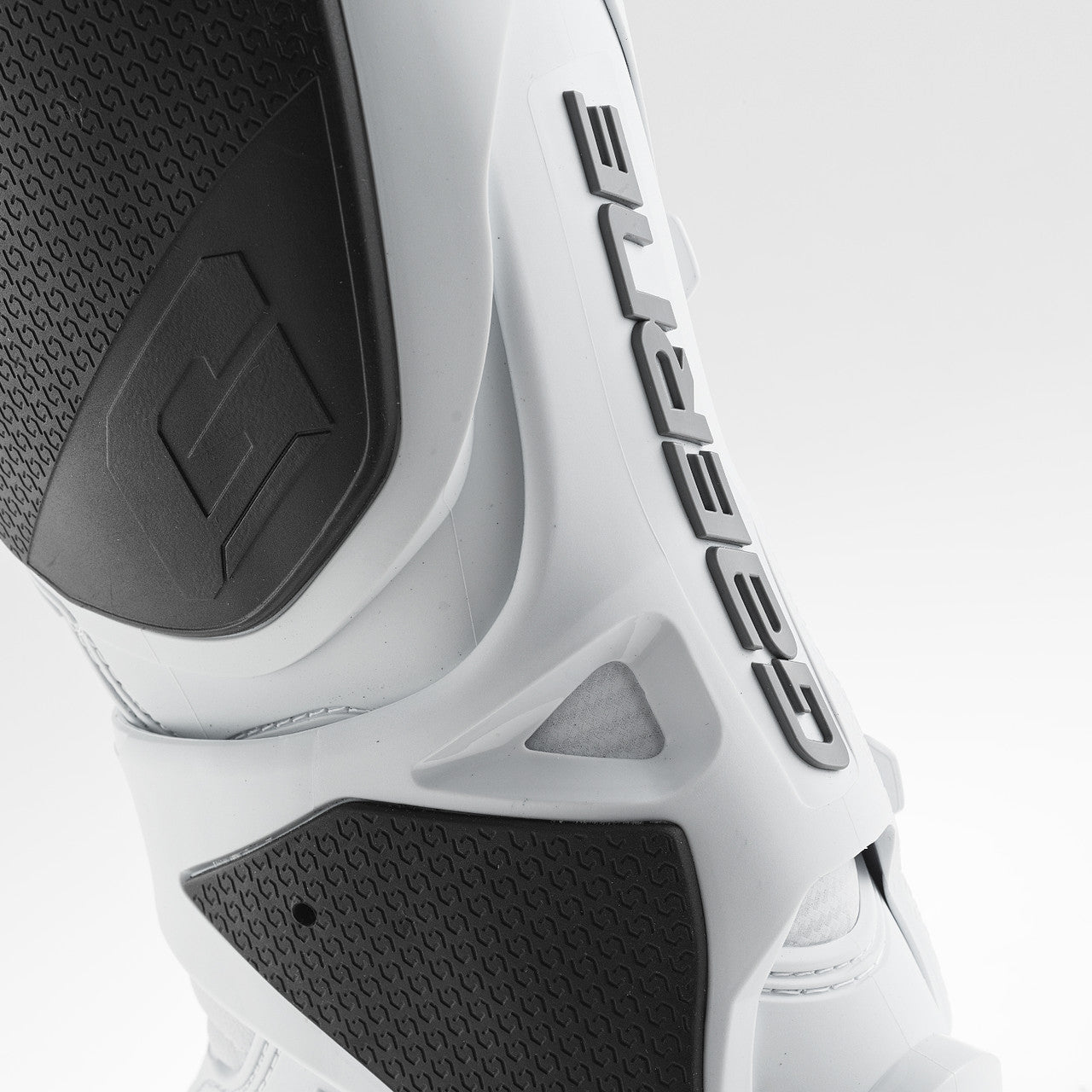Gaerne SG22 MX Boots White