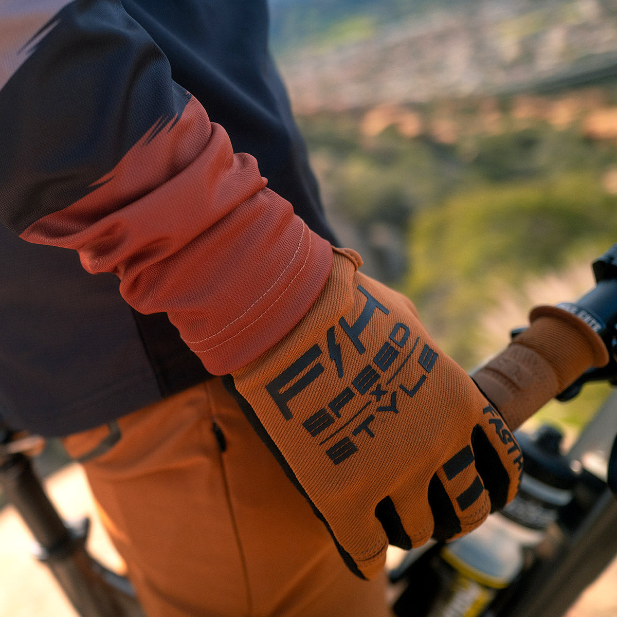 Fasthouse Impakt Utopia MTB Glove - Camel