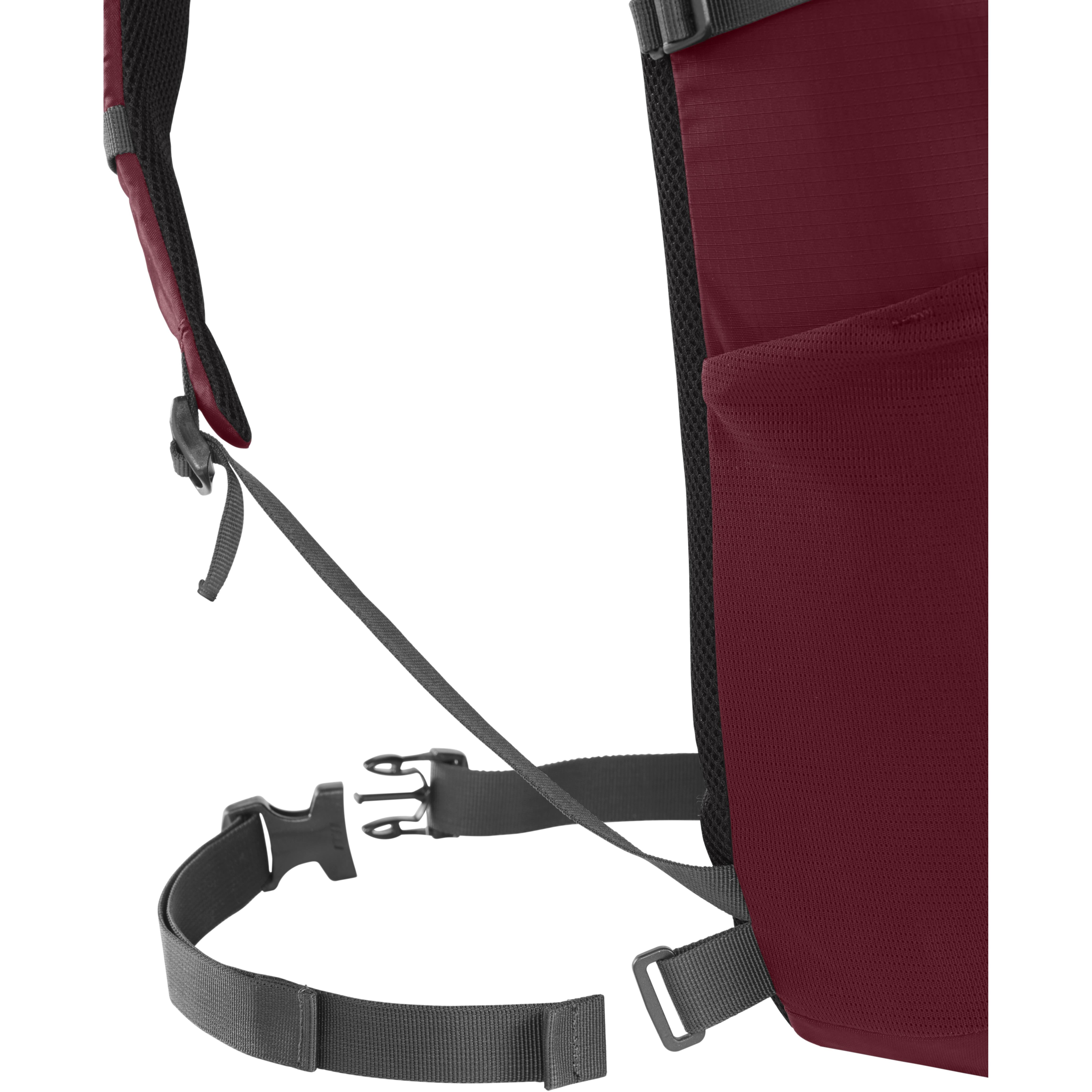 CamelBak Cloud Walker Hydration Pack 18L with 2.5L Reservoir Cabernet