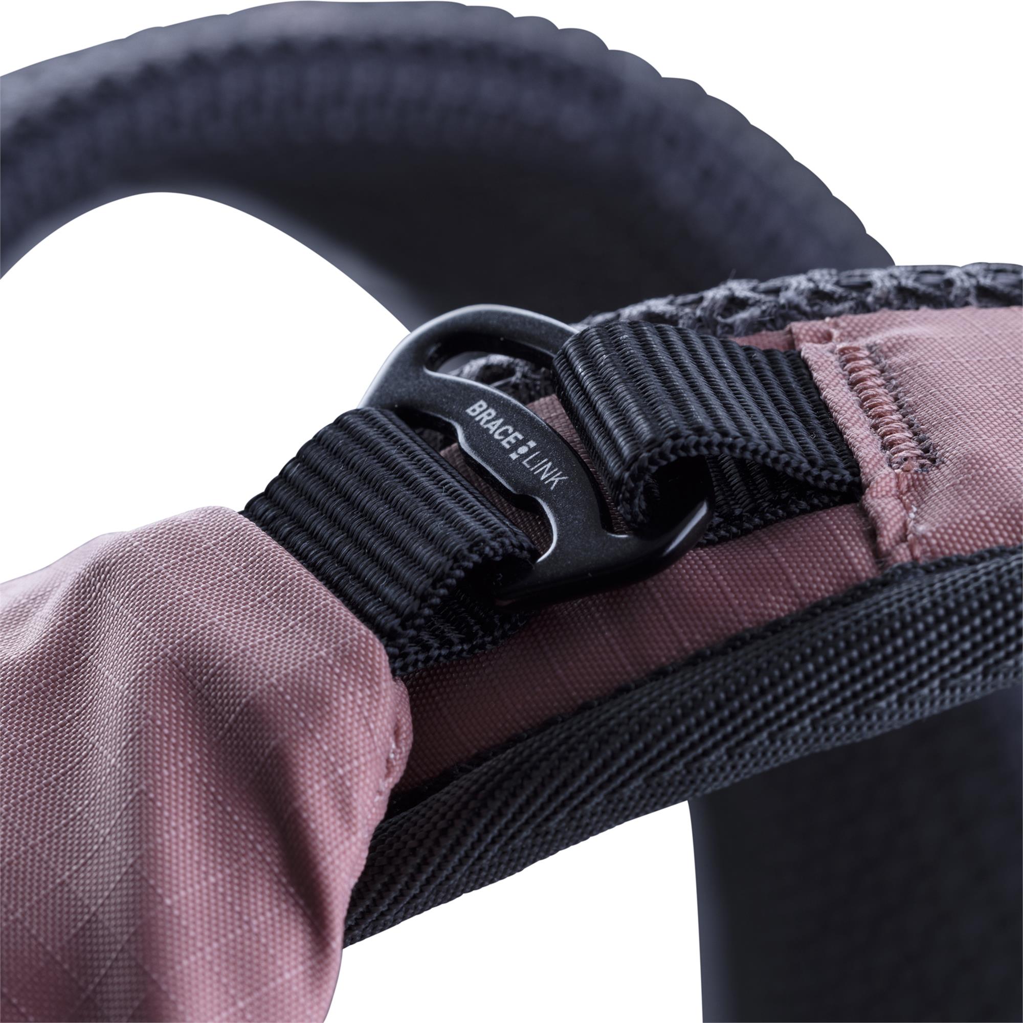 EVOC Stage Performance Backpack 6L With 2L Hydration Bladder Dusty Pink