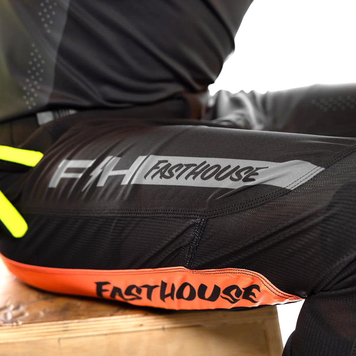 Fasthouse Helix Circuit MX Pant Black/Hyper Coral