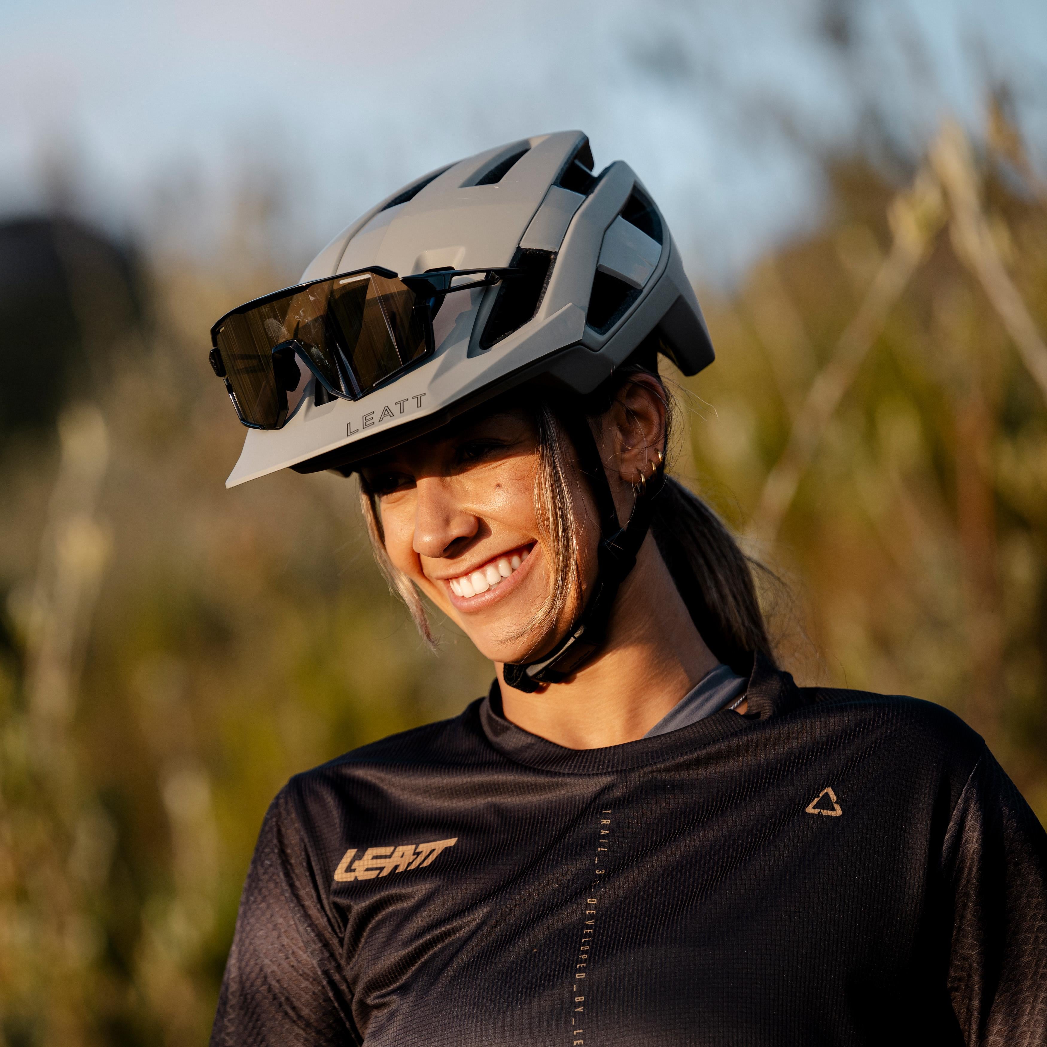 Leatt Trail 3.0 MTB Helmet Grey
