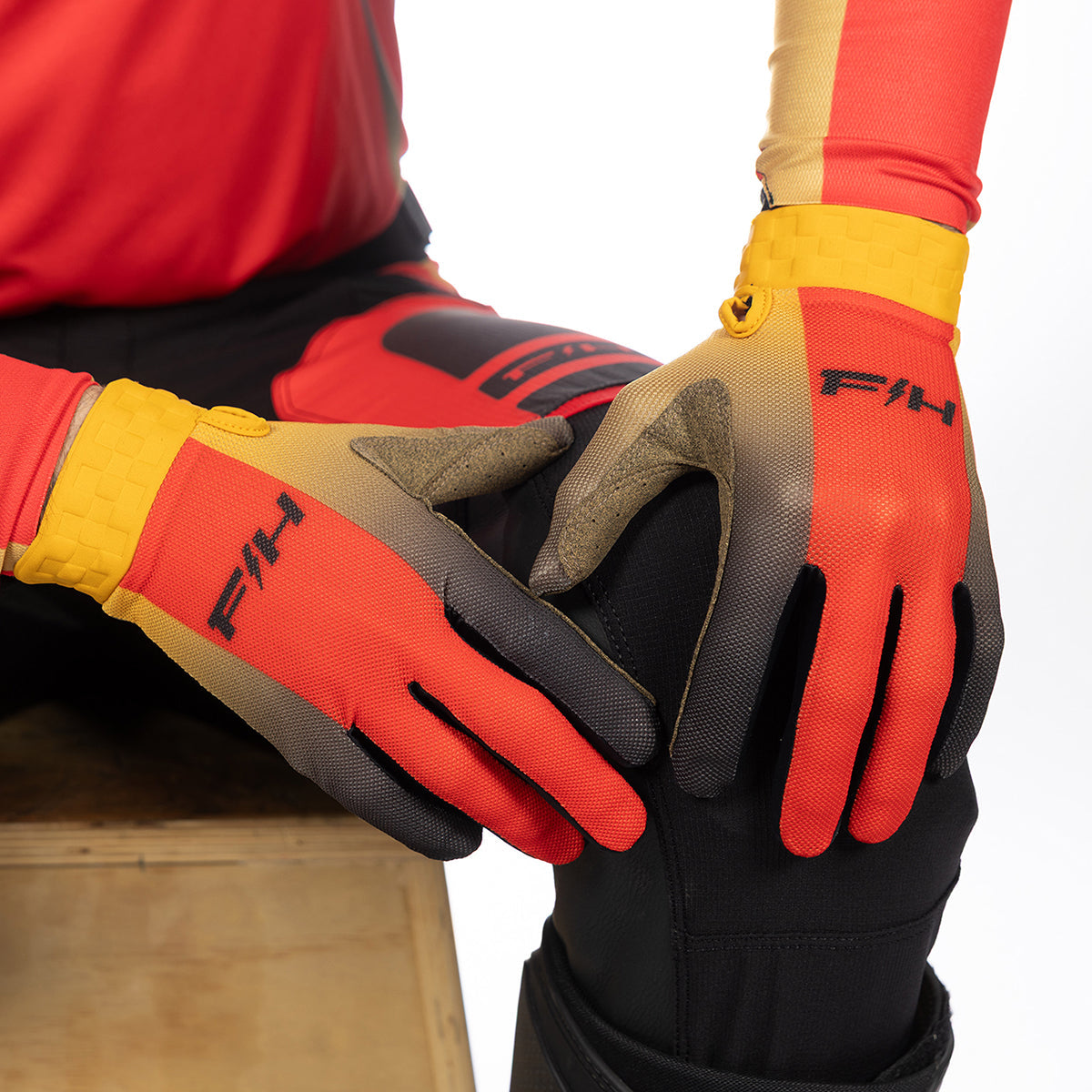 Fasthouse Vapor React MX Glove - Racing Red/Black