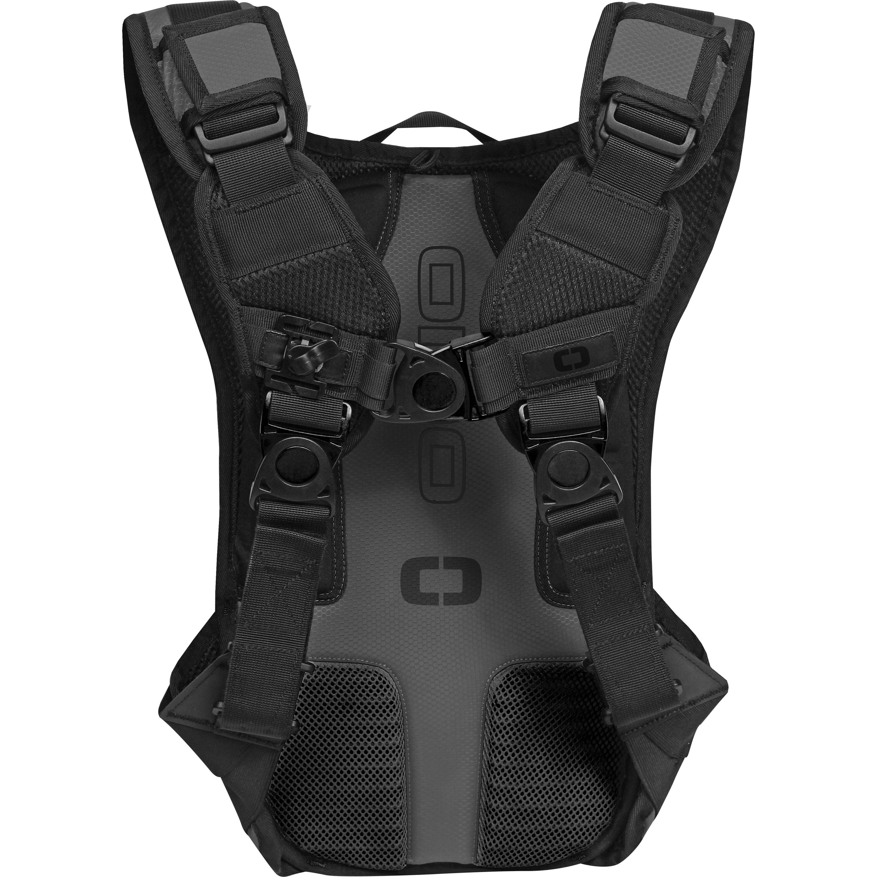 Ogio Dakar Hydration Drink Backpack - With 3 Litre Bladder Black