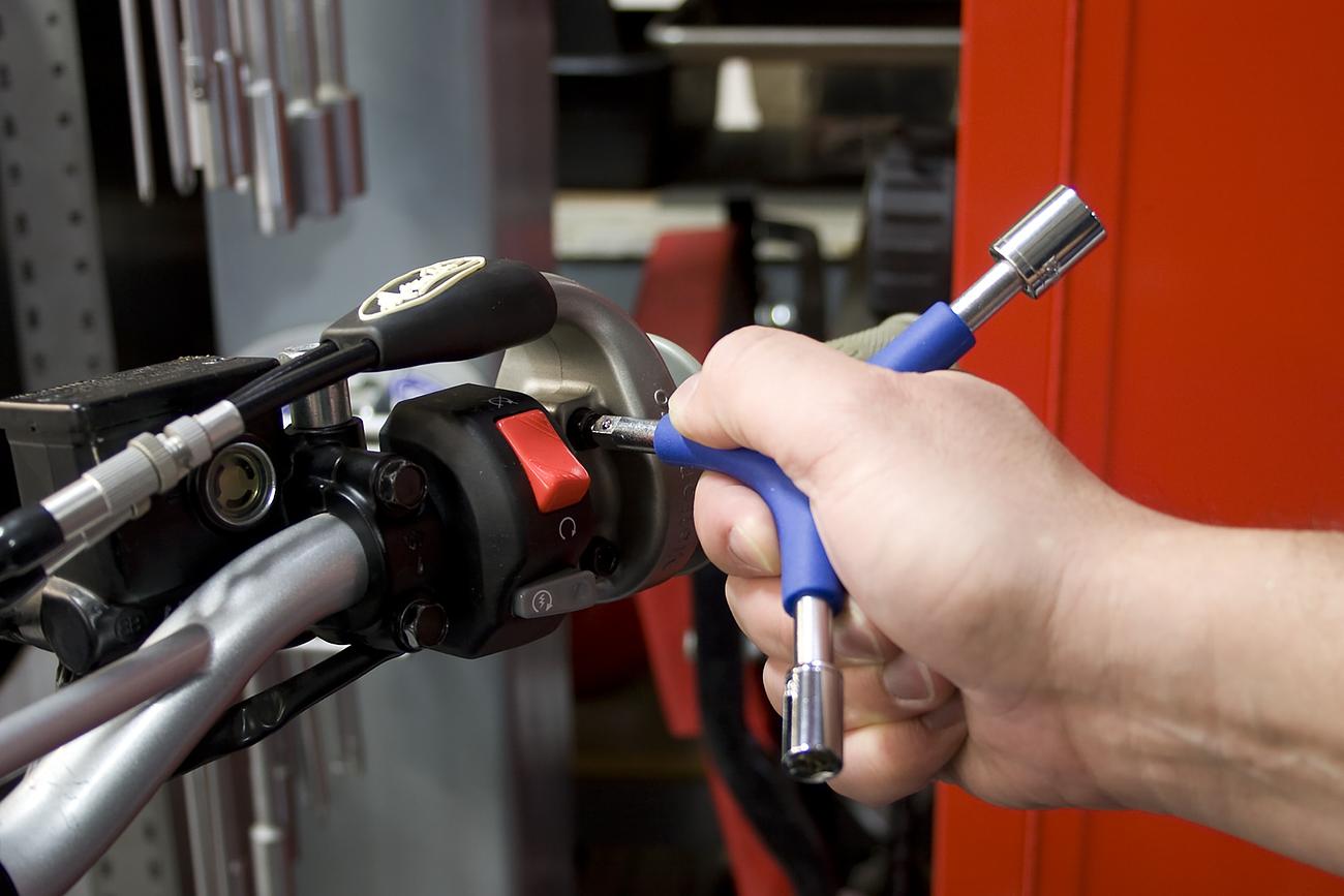 Motion Pro Y-Drive Wrench Sockets-Allens