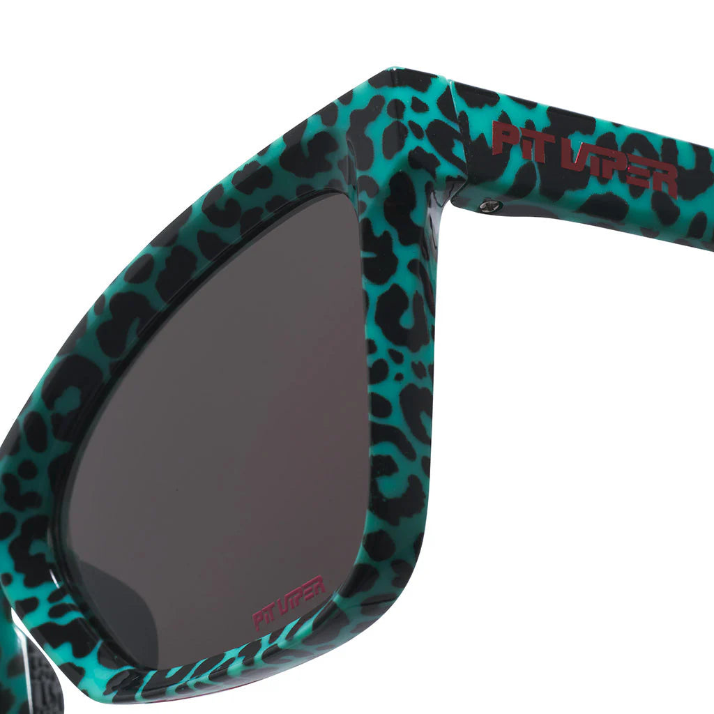 Pit Viper The Marissa's Nails Clawdia Sunglasses - Smoke Lens