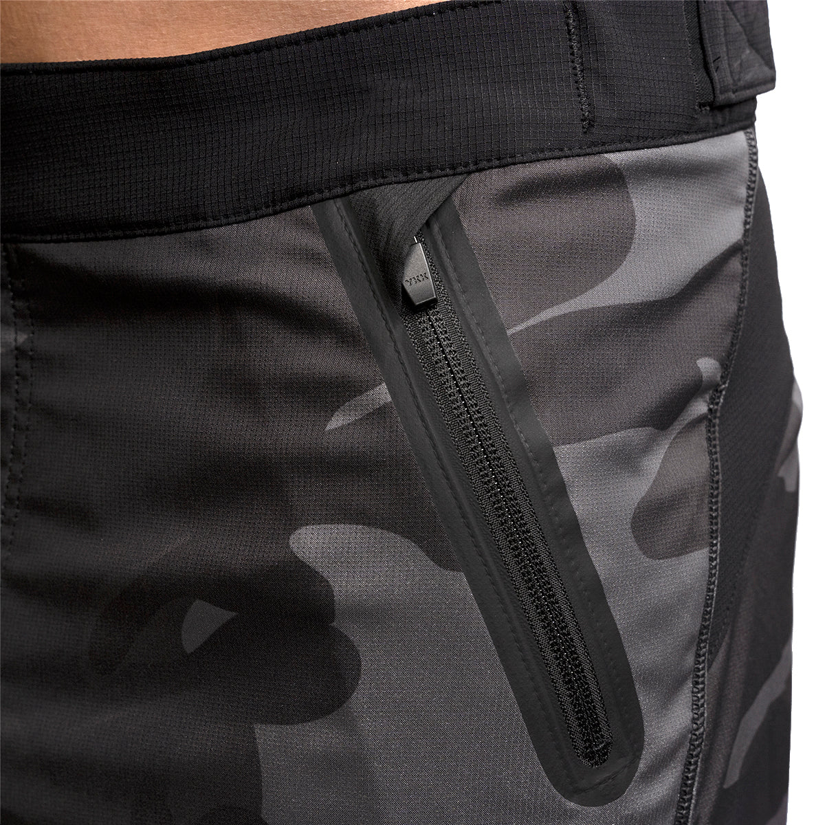 Fasthouse Crossline 2.0 MTB Shorts - Black/Camo