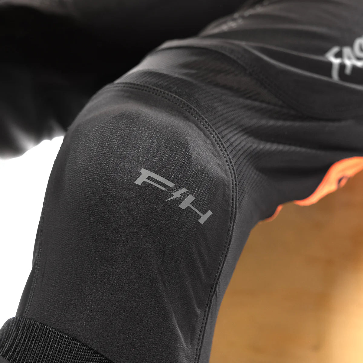 Fasthouse Helix Circuit MX Pant Black/Hyper Coral