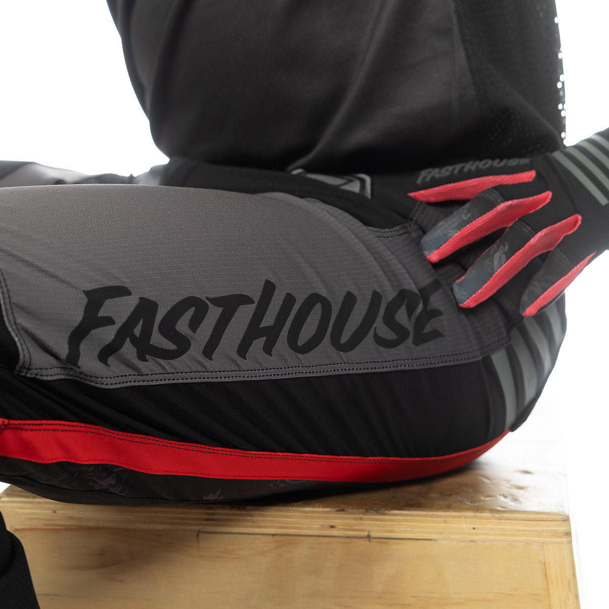 Fasthouse TB Island Hopper Sanguaro Cargo MX Pant - Black