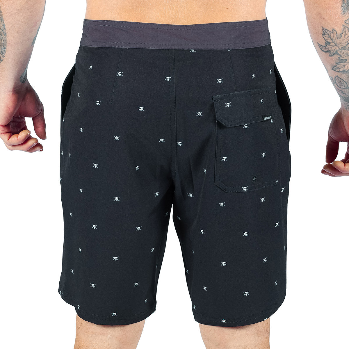 Fasthouse Jasper 19" Board Shorts - Black/White