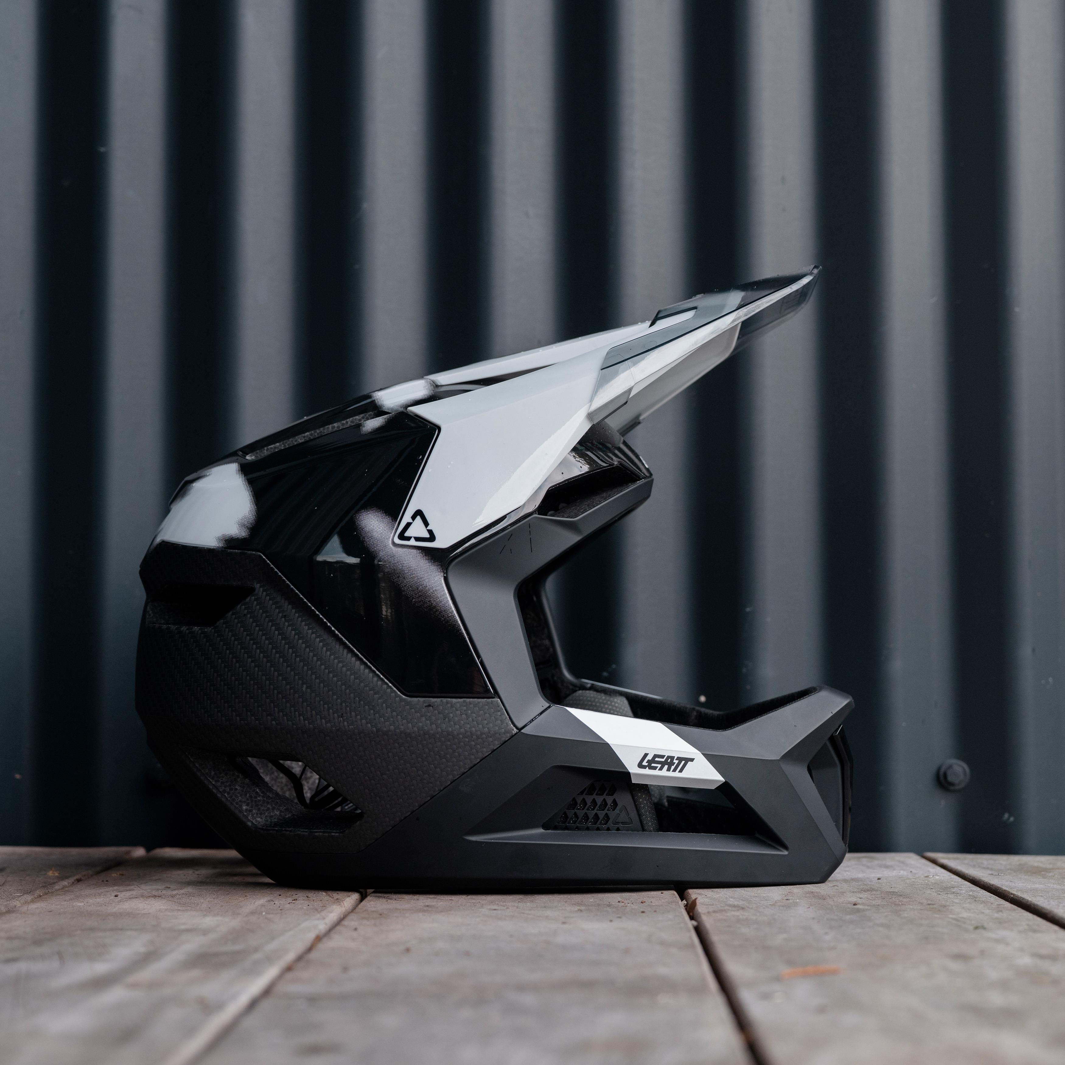 Leatt Gravity 5.0 MTB Helmet White