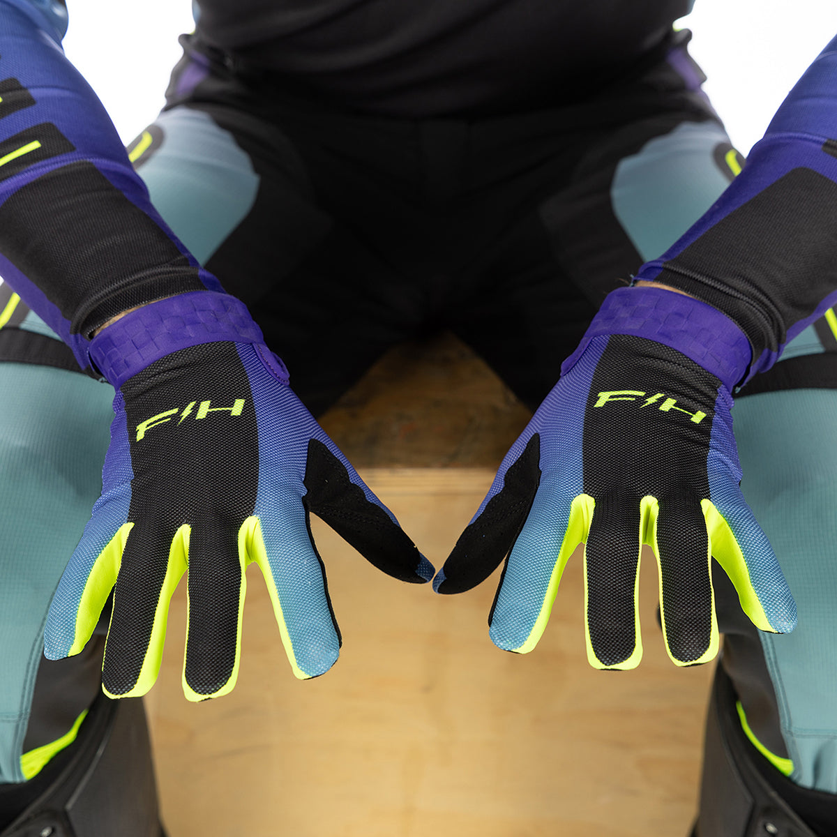Fasthouse Vapor React MX Glove - Light Indigo/Black