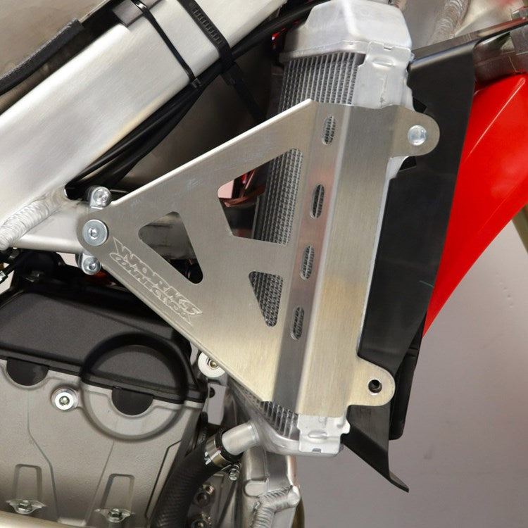 ◇CRF450R/RX '17-'18 WORKS CONNECTION/ワークスコネクション ラジエターブレース/ラジエターガード BLACK 展示品 (WC18-B708) Factory Connection Linkage⁄Shock Modification (2021-2022 Honda