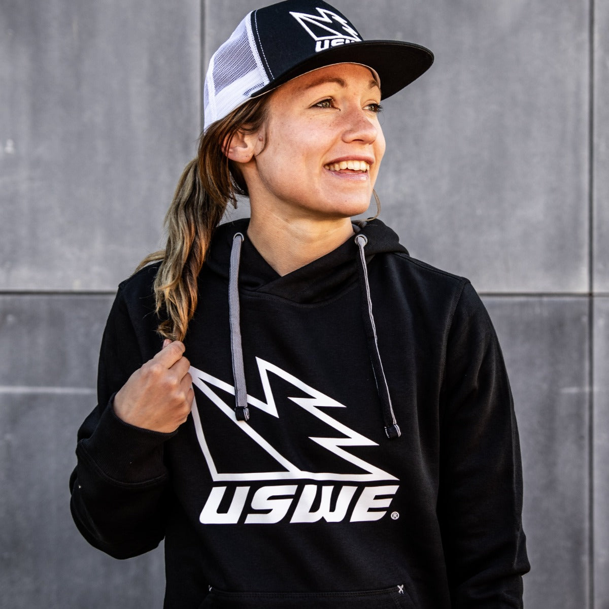 USWE Podium Hoodie - Black